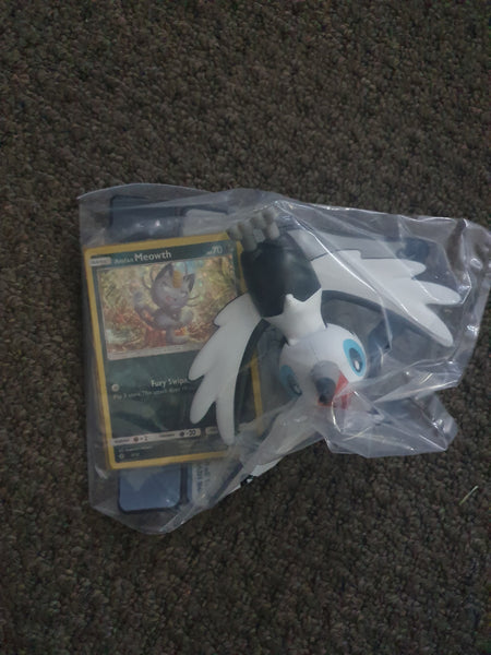 Alolan Meowth - 8/12 - 2017 McDonald's Promo with Pikipek Toy - Unopened, Sealed